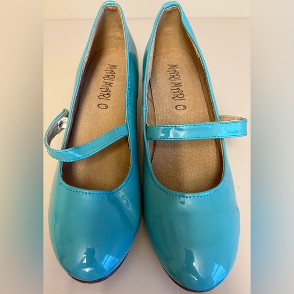 Mari Mari Teal patent leather Mary Janes Low-Heeled Pumps Glossy Finish size 7 - Picture 4 of 7